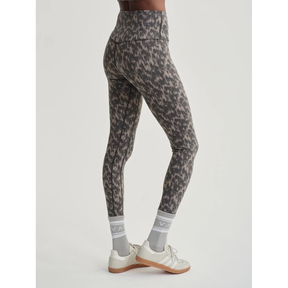 VARLEY Women Lets Move High Rise Leggings Sz XS Gray Camo Athleisure Gym 22-15